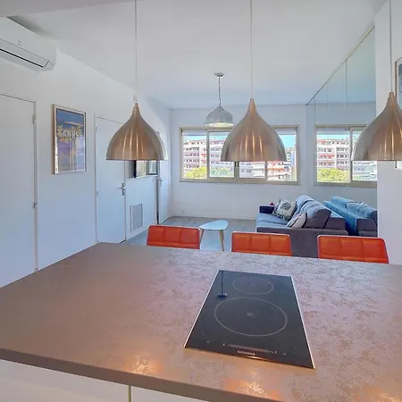 Apartment 3 Pieces Croisette Martinez A2b224 Cannes